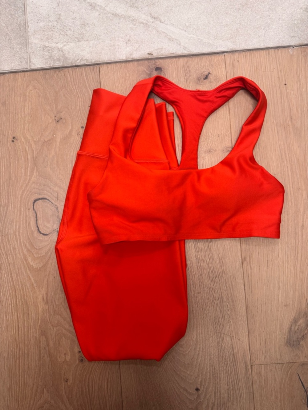 ALO Yoga Matching Red Active Leggings & Sports Bra Set